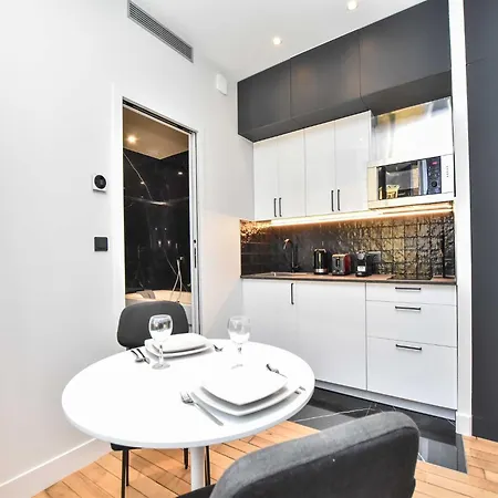 Apartment Chic W Jacuzzi - 2p - Near Palais Garnier *